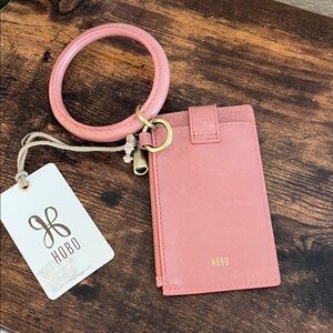 Hobo Ring Credit Card Wristlet, rose leather